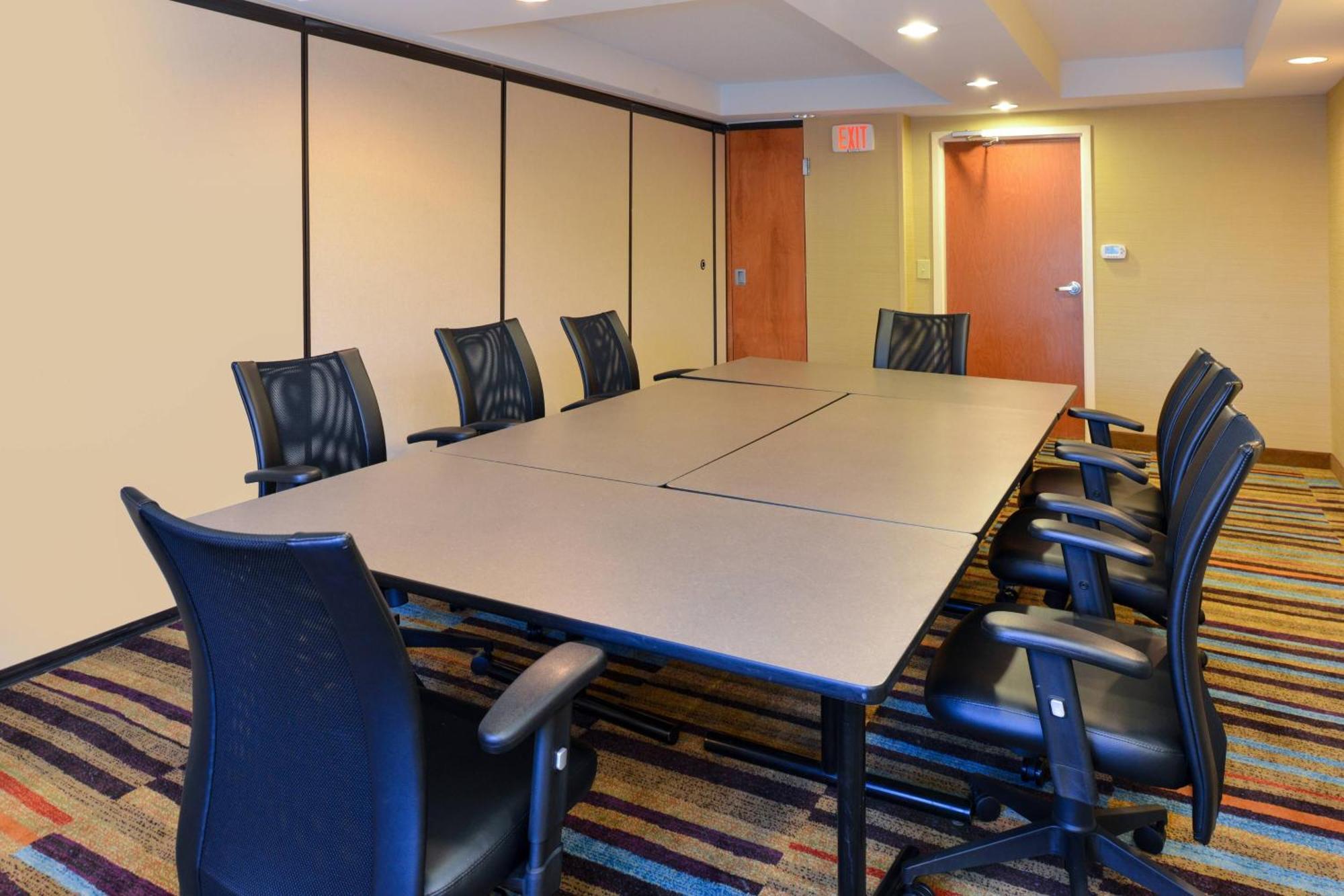 Fairfield Inn & Suites By Marriott Lexington Georgetown/College Inn Buitenkant foto